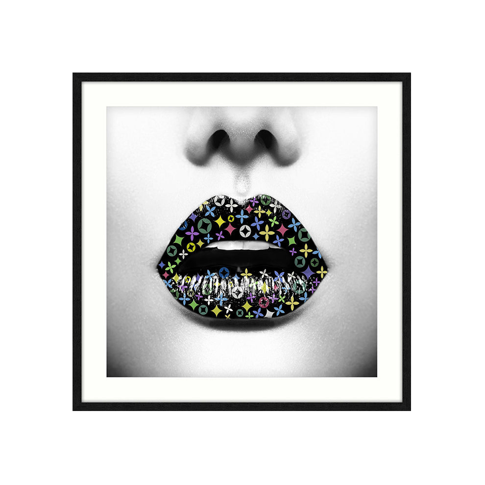BREATHLESS BLACK LV LIPS PRINT